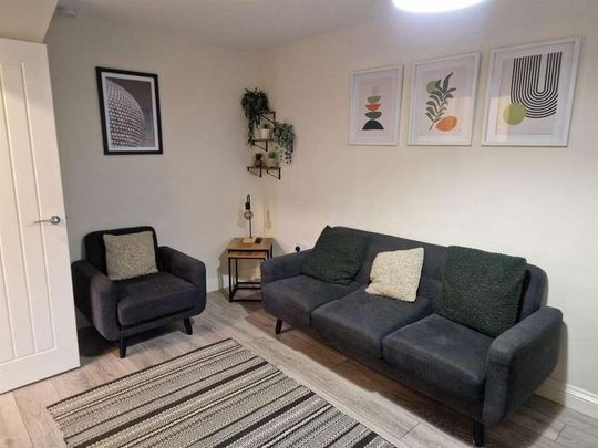 Vicarage Close, Birmingham, B42 - Photo 1