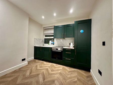 1 Bed Flat, Kimberly Gardens, N4 - Photo 3