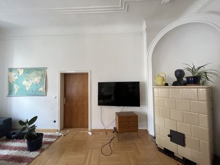 WG-geeignet – Absolute Innenstadtlage! Traumhaft schöne 4-Zimmer-Wohnung mit separaten Küche im Herzen von Graz nahe dem Grazer Hauptplatz und Schloßberg – Provisionsfrei - Photo 2