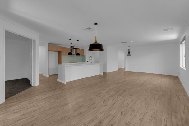 Large 4 x 3 Family Home in Shoalwater - Photo 1