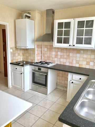 Brest St Martin/St Luc T3 en très bon état 66 M2 - Photo 2