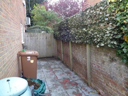 1 bedroom house to rent - Photo 4