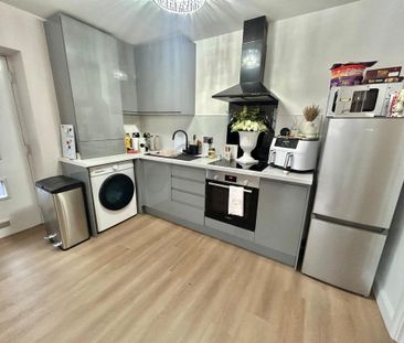 2 bedroom apartment to rent - Photo 6