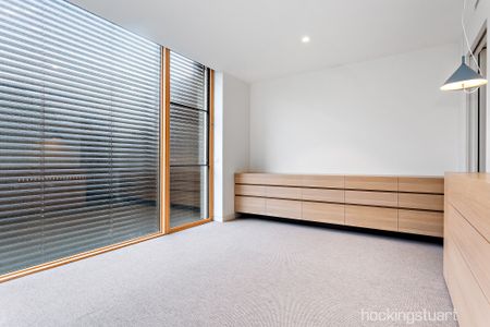 58A Manningtree Road, Hawthorn VIC 3122 - House For Rent | Domain - Photo 3