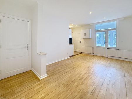 À LOUER – Très bel appartement 1 chambre avec terrasse – Berchem-Sainte-Agathe - Photo 3