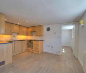 1 bedroom terraced house to rent - Photo 4