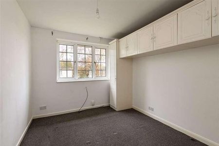 Thistle Walk, Sittingbourne, Kent, ME10 - Photo 5