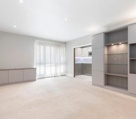 Sandford Court, Humphris Place, GL53 7FA - Photo 2