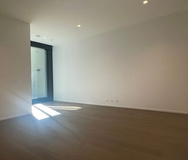 The Best of the Best: Luxury inner City meets Riverside Relaxation - Photo 2