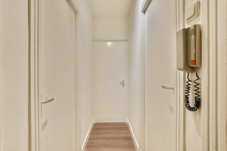 For rent: J.J. Cremerstraat, 1054 TD Amsterdam - Photo 2