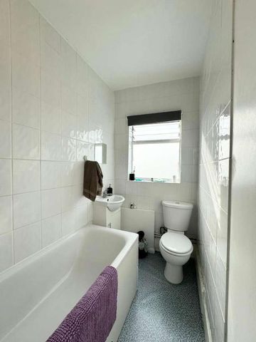 Hazellville Road, Archway, N19 - Photo 5