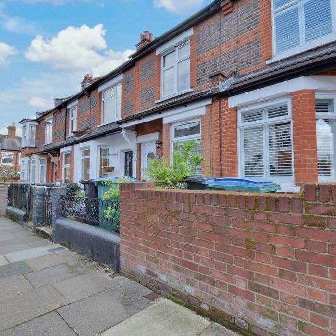 3 bedroom terraced house to rent - Photo 1