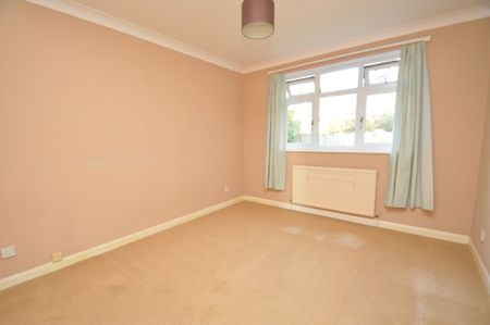 2 bedroom flat to rent, - Photo 4