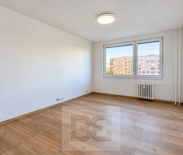 Pronájem bytu 1+kk a garsoniéry 29 m², Pivcova 956, Praha Hlubočepy - Photo 3