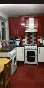 Room in a Shared Flat, Stamford Road, N15 - Photo 3