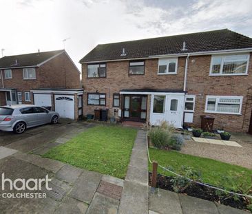 1 bedroom in a house share to rent - Photo 1