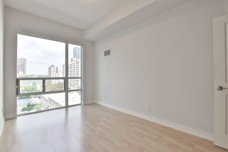 2 Bedrooms + Dinning - Photo 5