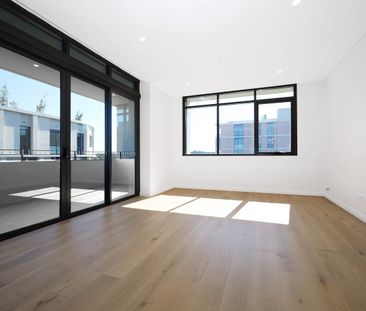 A Modern Two - Bedroom Apartment - Photo 1