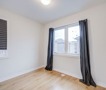 For Lease - 172 Webb Street Unit# Coach, Markham, Ontario - Photo 2