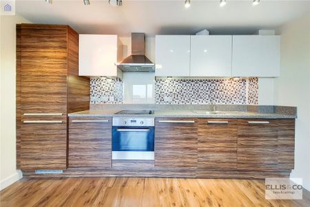 2 bedroom apartment to rent - Photo 5