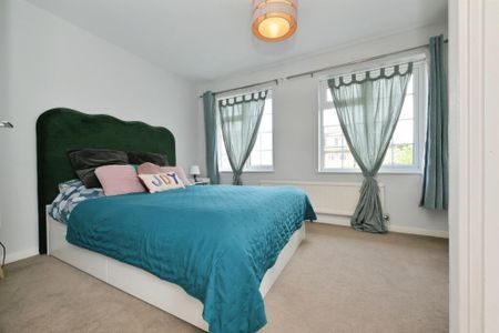 Park View, Hoddesdon - Photo 4