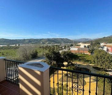 Alquiler de ático en Norte - Barrio del Pilar - El Reñidero - Photo 1