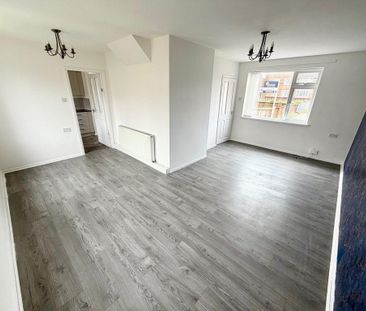 3 bedroom end of terrace house to rent - Photo 5