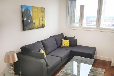 1 bedroom apartment to rent - Photo 2