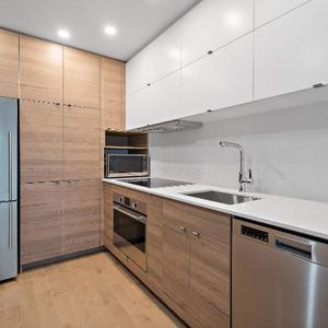 2 CH - 1 SDB - Montréal - $2,150 /mo - Photo 2