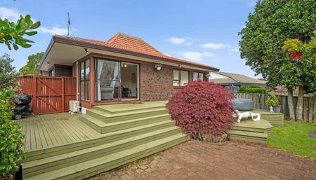 2/99 Prince Regent Drive - Photo 3