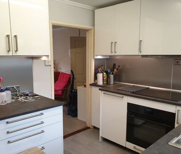 2 bedroom maisonette to rent - Photo 2