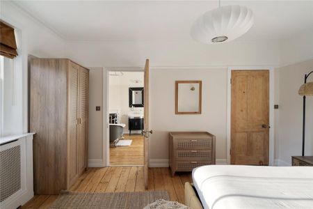 3 bedroom apartment to rent - Photo 4