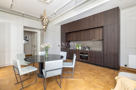 Luksusowy apartament w pięknej kamienicy - Zdjęcie 2