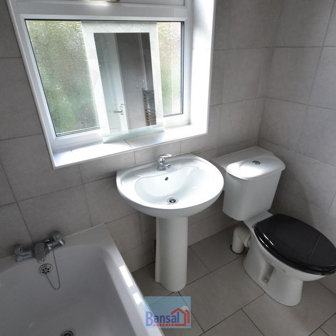 2 bedroom house to rent - Photo 1
