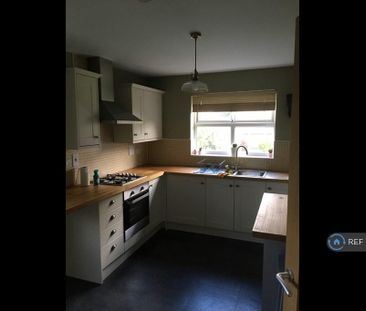 3 bedroom detached house to rent - Photo 6