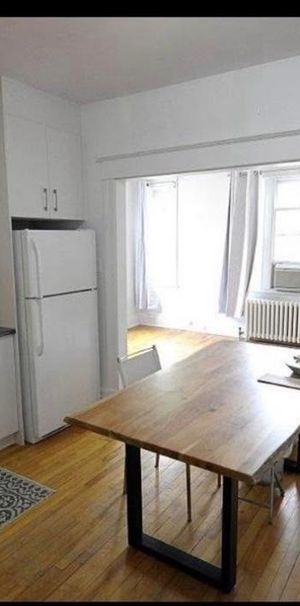 Studio 2e étage LIBRE - Photo 1