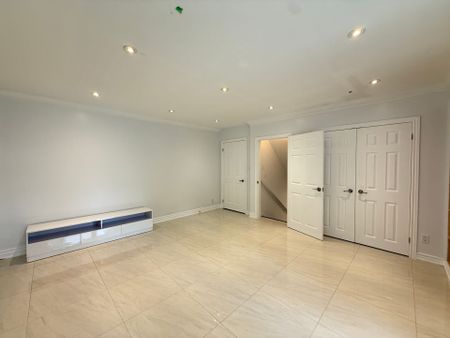 For Lease - 3 Alamosa Drive Unit# Basement, Toronto, Ontario - Photo 5