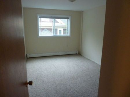 1172 Tower Rd - Photo 3