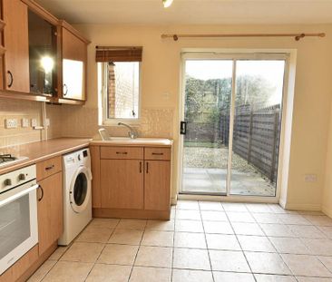 2 bedroom detached house to rent - Photo 4