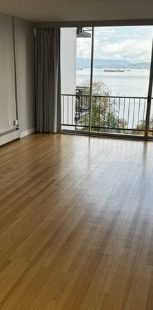 2 Bedroom Suite with Views of English Bay - Photo 1