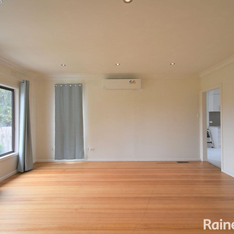3-Bedroom Unit in Dandenong! - Photo 1