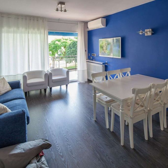 4 room luxury Apartment for rent in Sitges, Catalonia - Photo 1