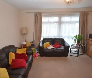 2 Bed Flat, Cotelands, CR0 - Photo 1
