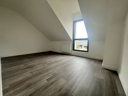 Location Maison 5 pièces 87m² PETIT MARS 44390 - Photo 4