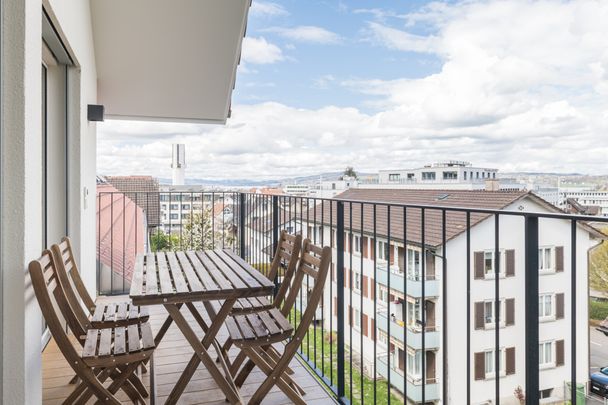 3.5 Zimmer Attikawohnung 20min von HB Zürich - Photo 1