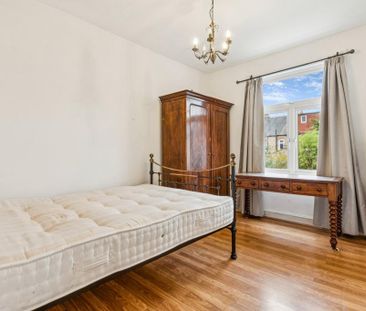 4 bedroom terraced house to rent - Photo 6