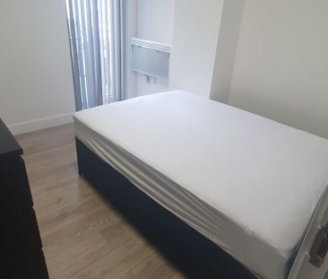 Flat 1, 25 Minny Street, Cathays, Cardiff, CF24 4ES - Photo 6