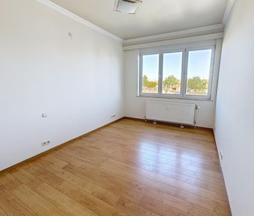 🌿 À louer – Appartement 1 chambre avec terrasse face aux étangs de ... - Foto 3