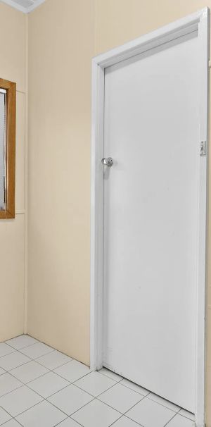 Low maintenance living - Photo 1