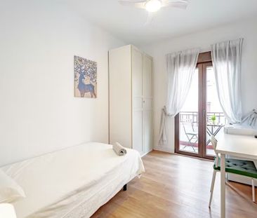 Avenida de la Albufera, Madrid, Community of Madrid 28038 - Photo 4